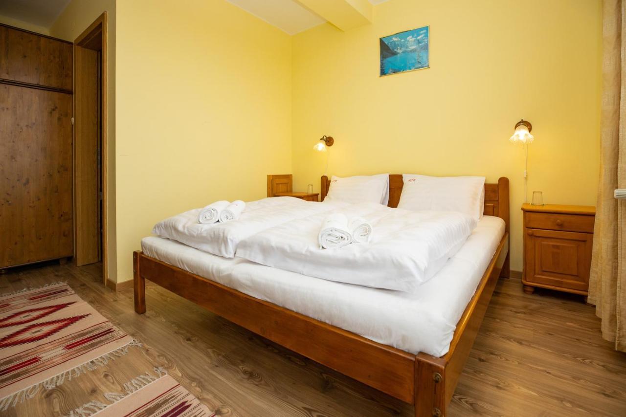 Julia Panzio Bed & Breakfast Hajduszoboszlo Exterior photo